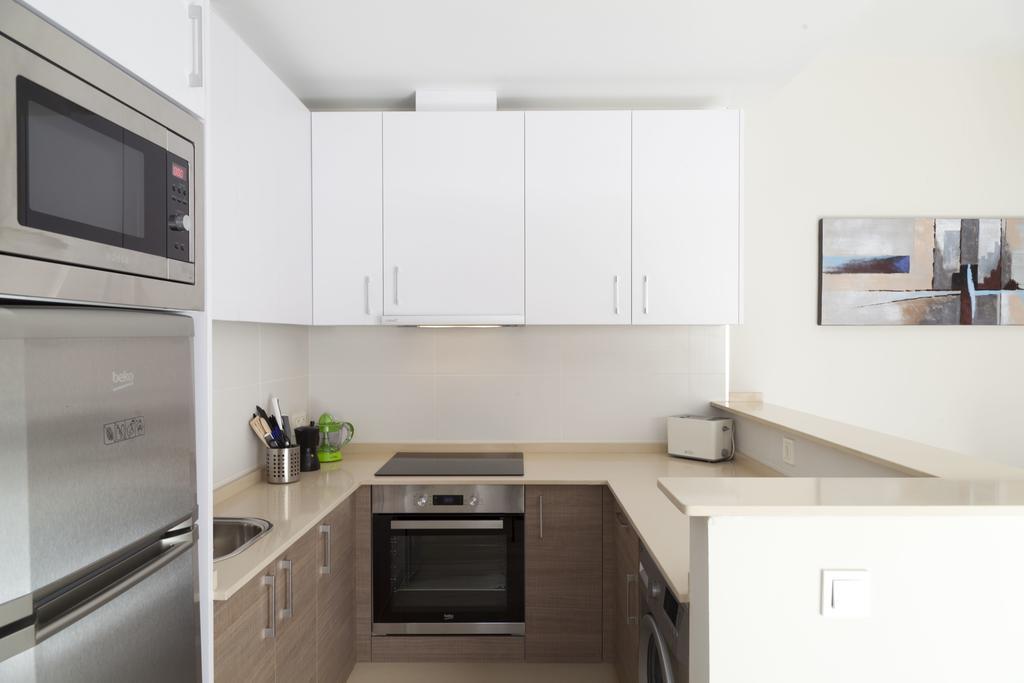 Apartamentos Pinar Malaga Centro Esterno foto