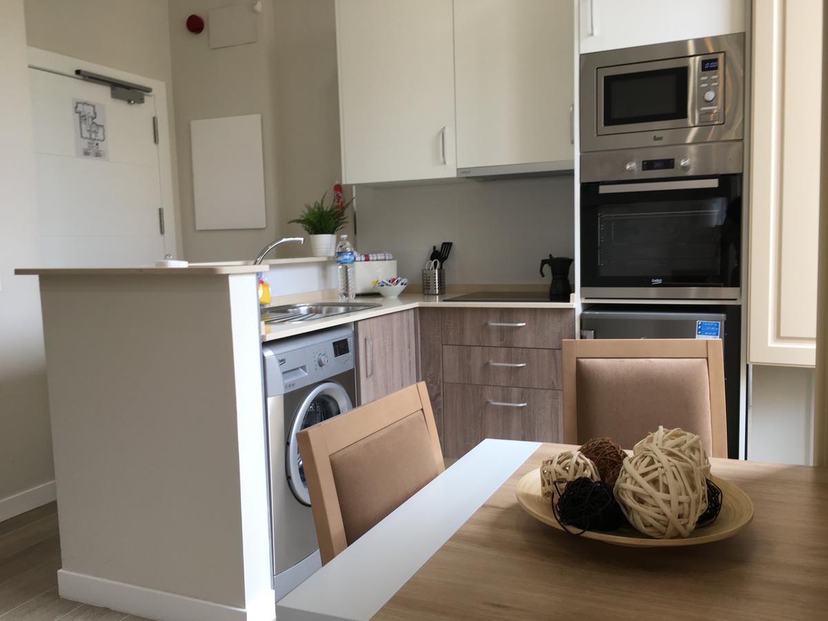 Apartamentos Pinar Malaga Centro Esterno foto
