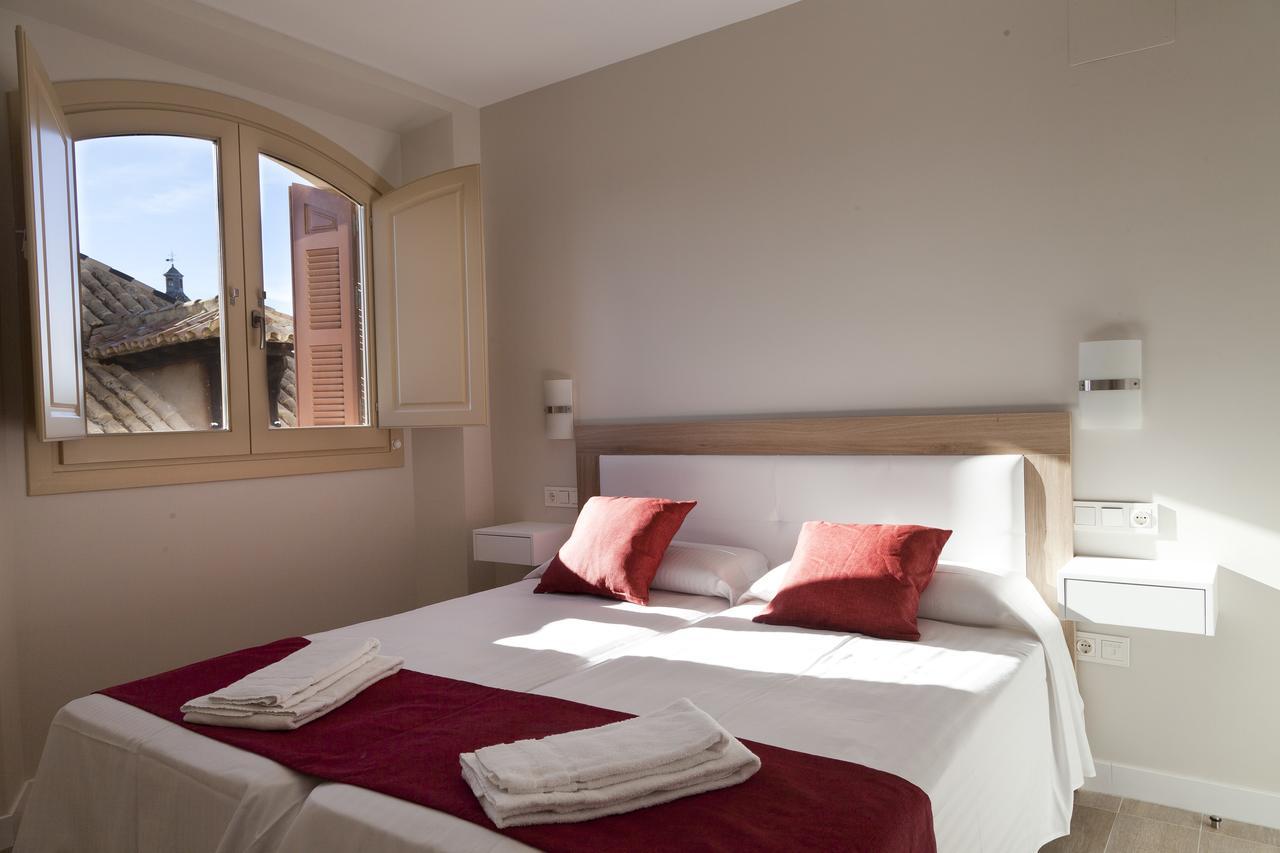 Apartamentos Pinar Malaga Centro Esterno foto