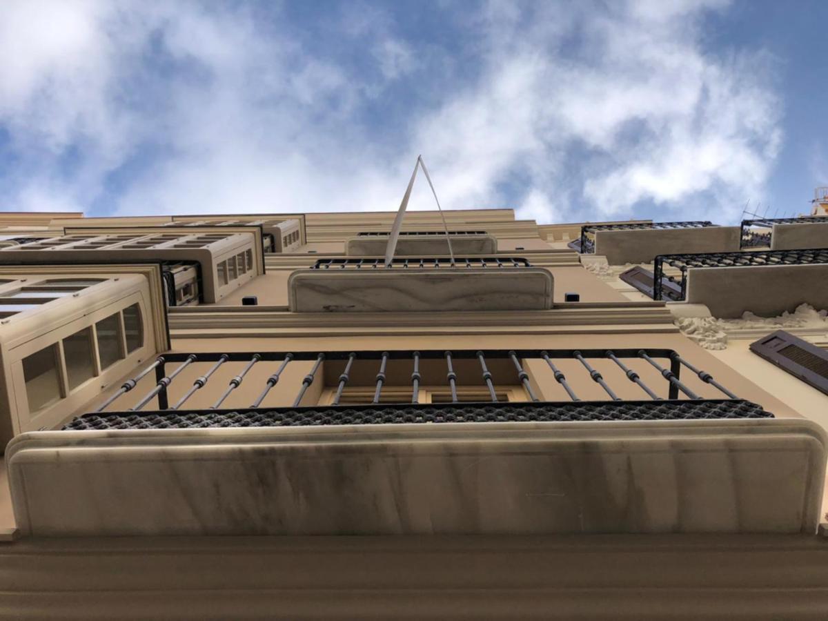 Apartamentos Pinar Malaga Centro Esterno foto